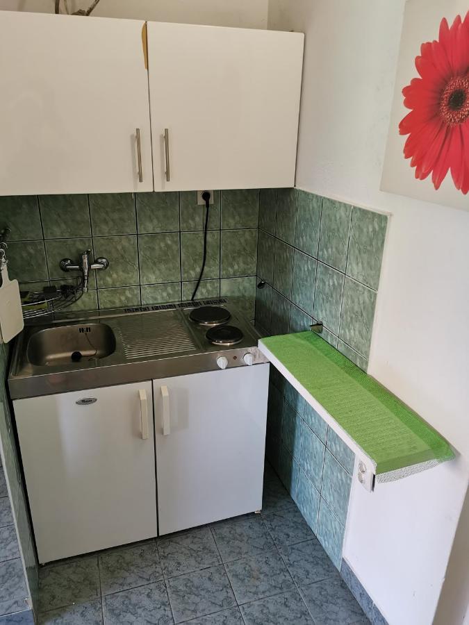 Unique Apartments Malinska Kültér fotó