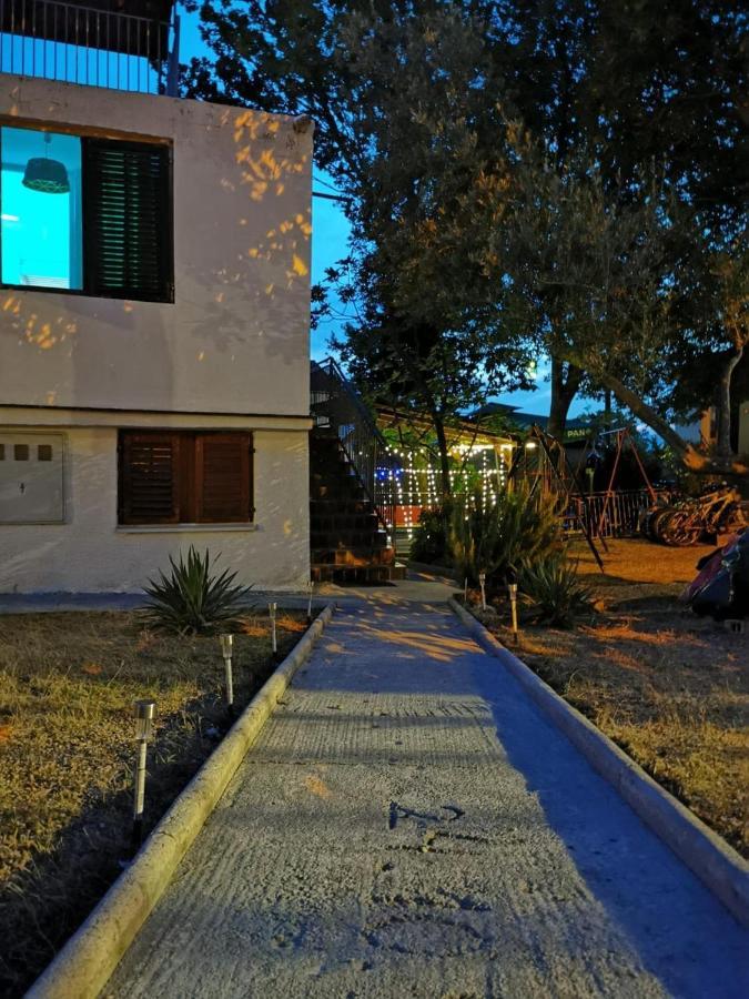 Unique Apartments Malinska Kültér fotó